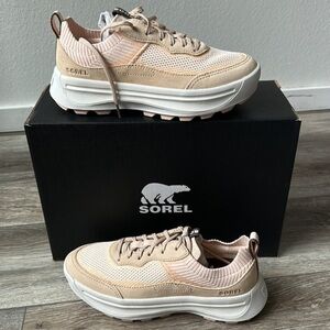 NWT Sorel shoes size 7 Ona 503 Knit low white peach sand athletic tennis shoes